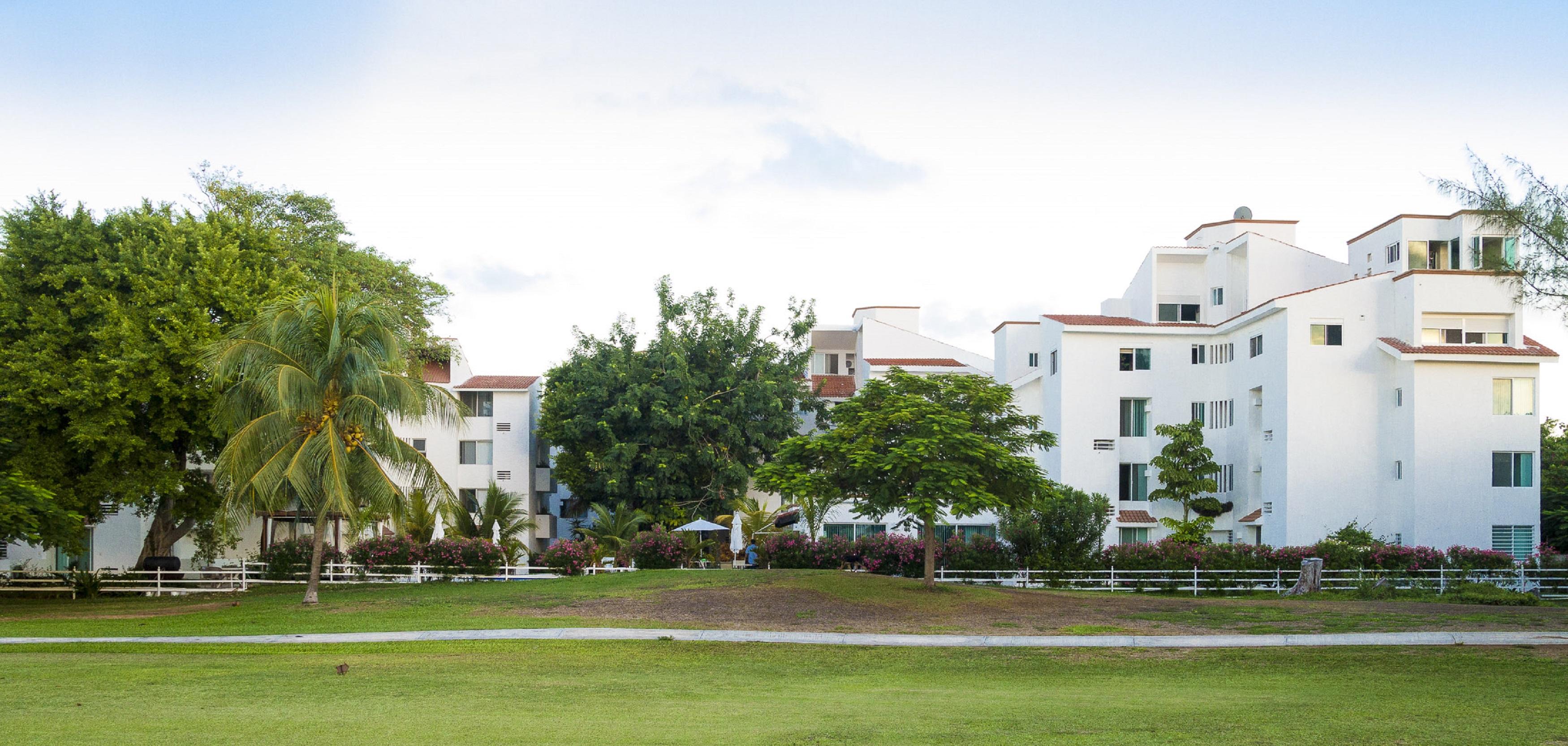 Las Gaviotas Hotel & Suites Cancun Bagian luar foto