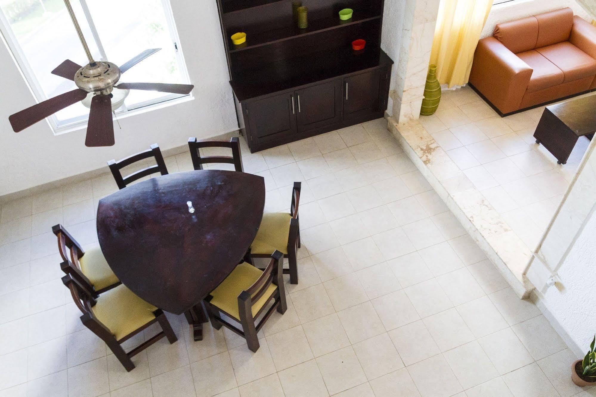Las Gaviotas Hotel & Suites Cancun Bagian luar foto